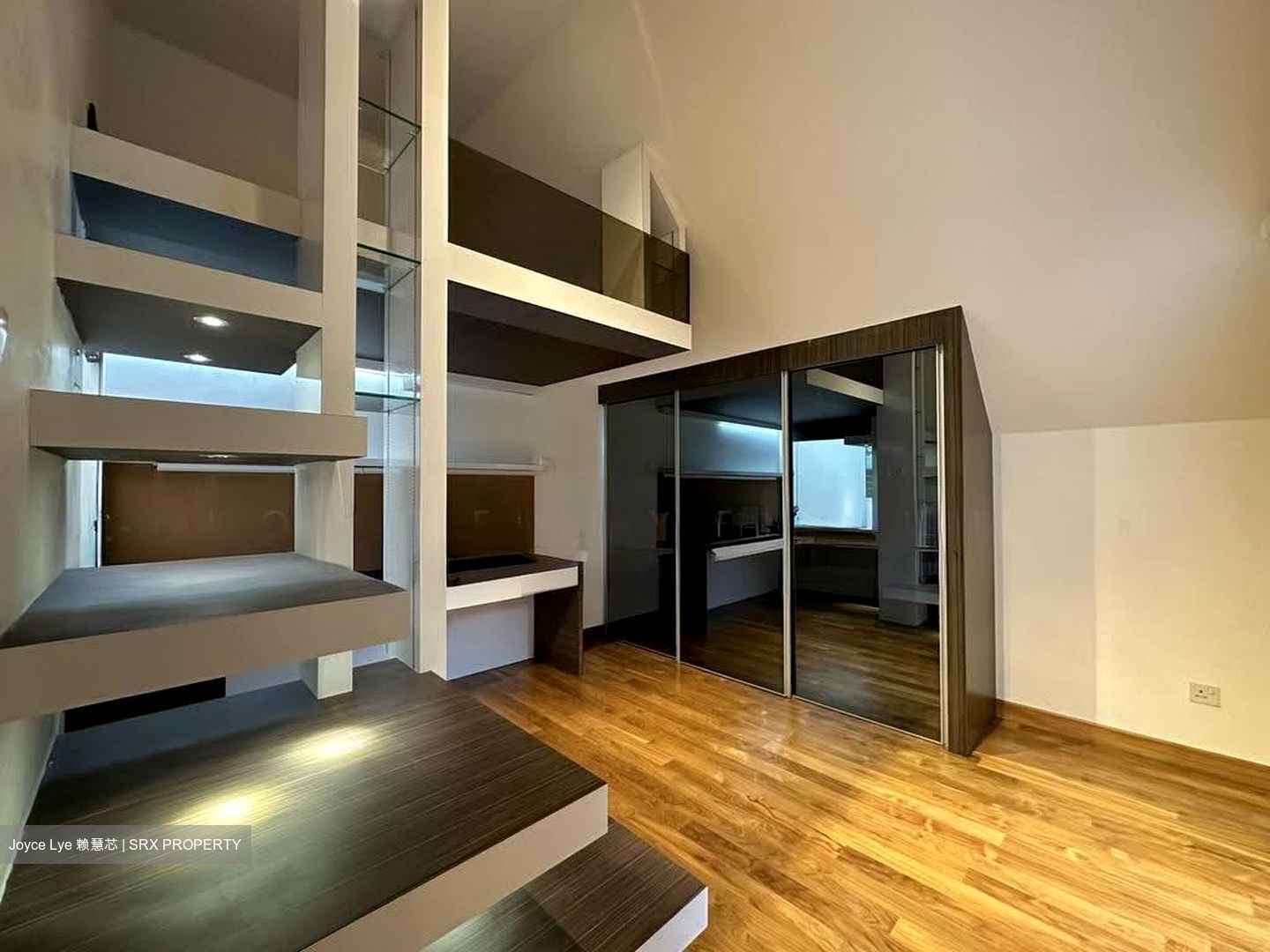 The Greenwood (D11), Terrace #612744411